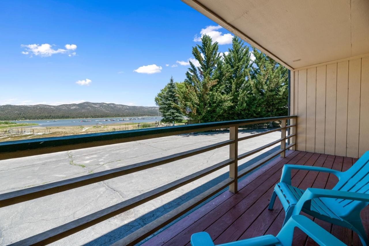 Big Bear Lake Front Lodge Exterior photo